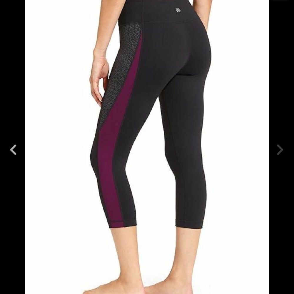 Athleta Black Burgundy Color block Stripe Capri Crop Legging Tights XS - Picture 2 of 3